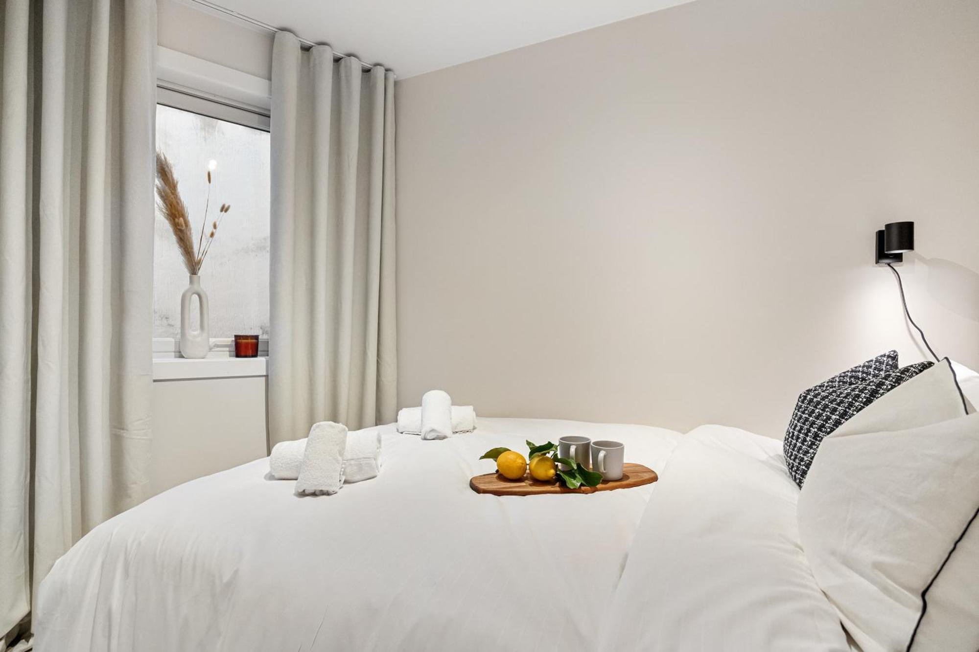 King Bed - Renovated 2024 - 2Br Behind Bryggen Lejlighed Bergen Eksteriør billede